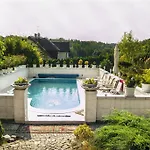 Hotel Garni 3*