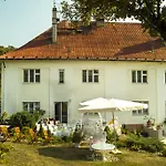 Hotel Garni 3*