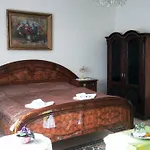 酒店 伽尔尼酒店 3*