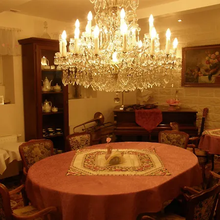 Garni Hotel