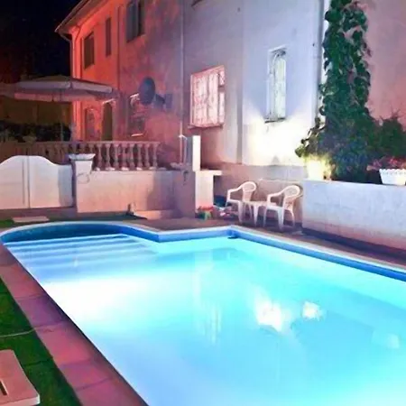 Garni Hotel 3*